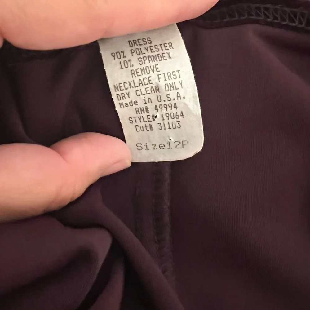 R & M Richards Velvet Sleeveless Dress Size 12 petite - Image 7