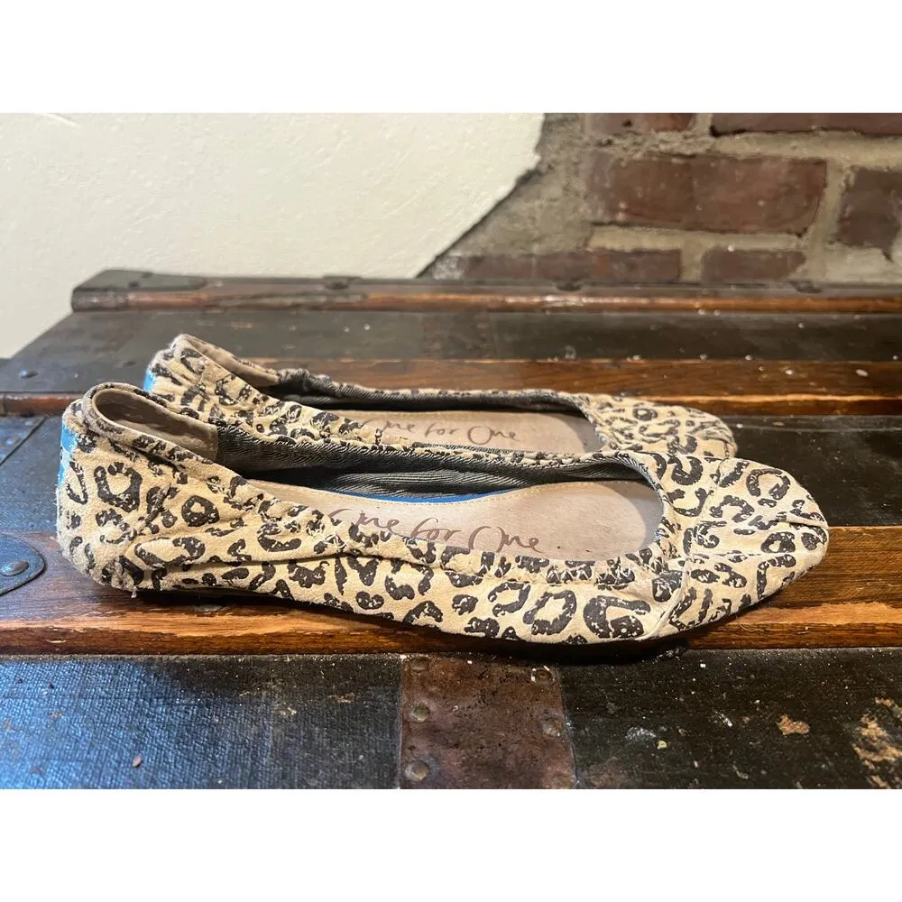 TOMS Slip On Animal Print Casual Flats Shoes Womens Size US 8 - Image 2