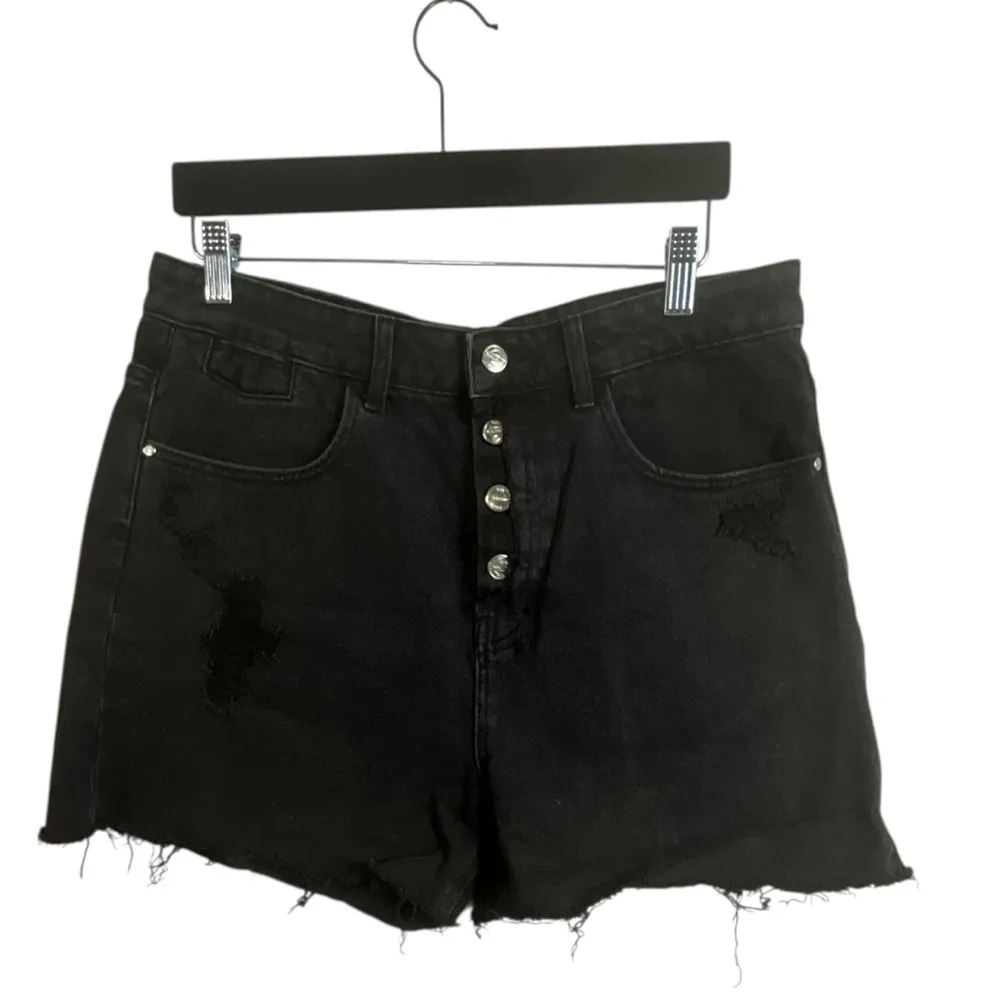 Zara Black Ultra High Rise Button Fly Raw Hem Mom Jeans Shorts - Image 2