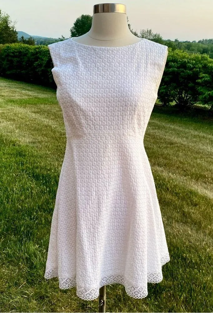 Arthur Levine Tahari Sleeveless Dress - Image 2