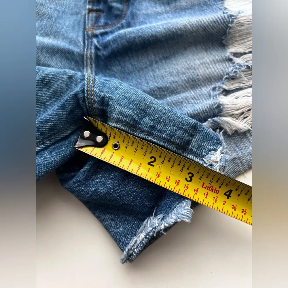 Good American Size 8/29 Bombshell Denim Jean Shorts Blue Distressed High Waisted - Image 5
