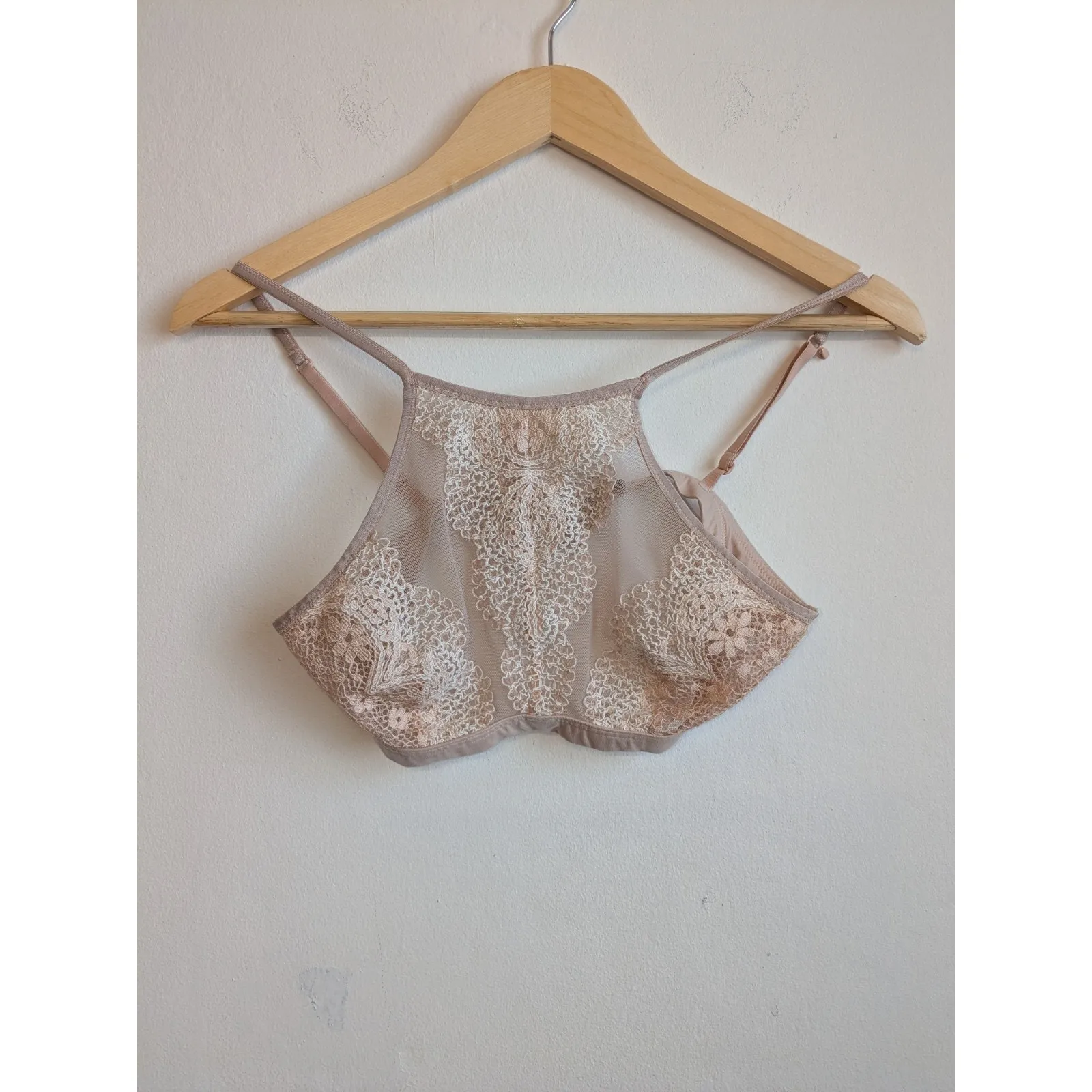 Victoria's Secret Bralette Body by Victoria High Neck Lace Mesh Peach Sz S/P - Image 2