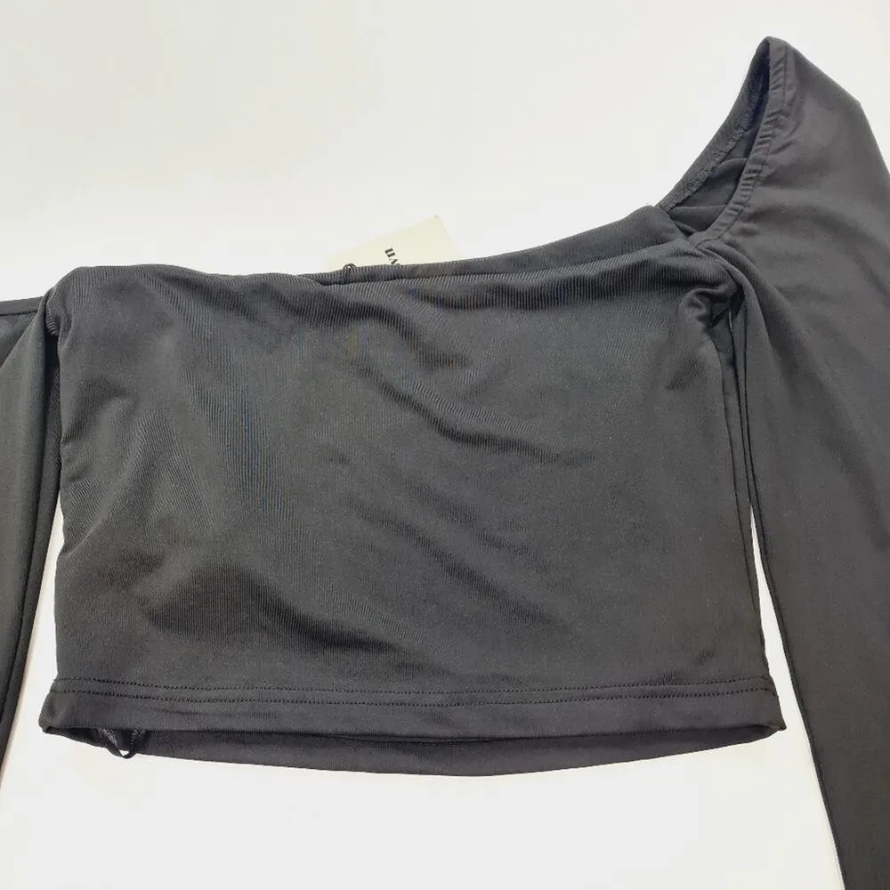 Superdown Robyn Top in Black Small - Image 10