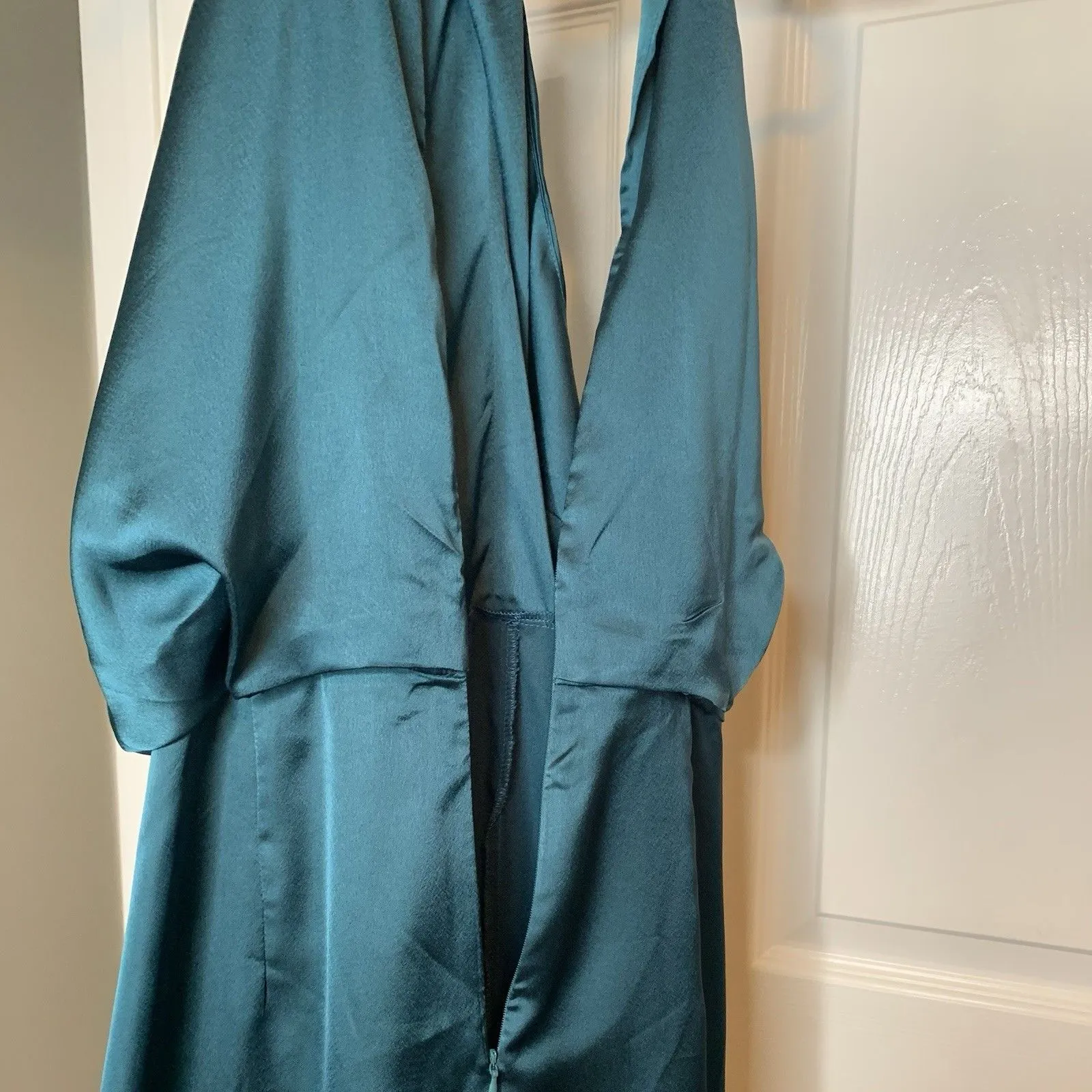 JJ’s House Halter Sleeve Satin Maxi Jumpsuit Romper #418670 Sz XL Peacock Satin - Image 4