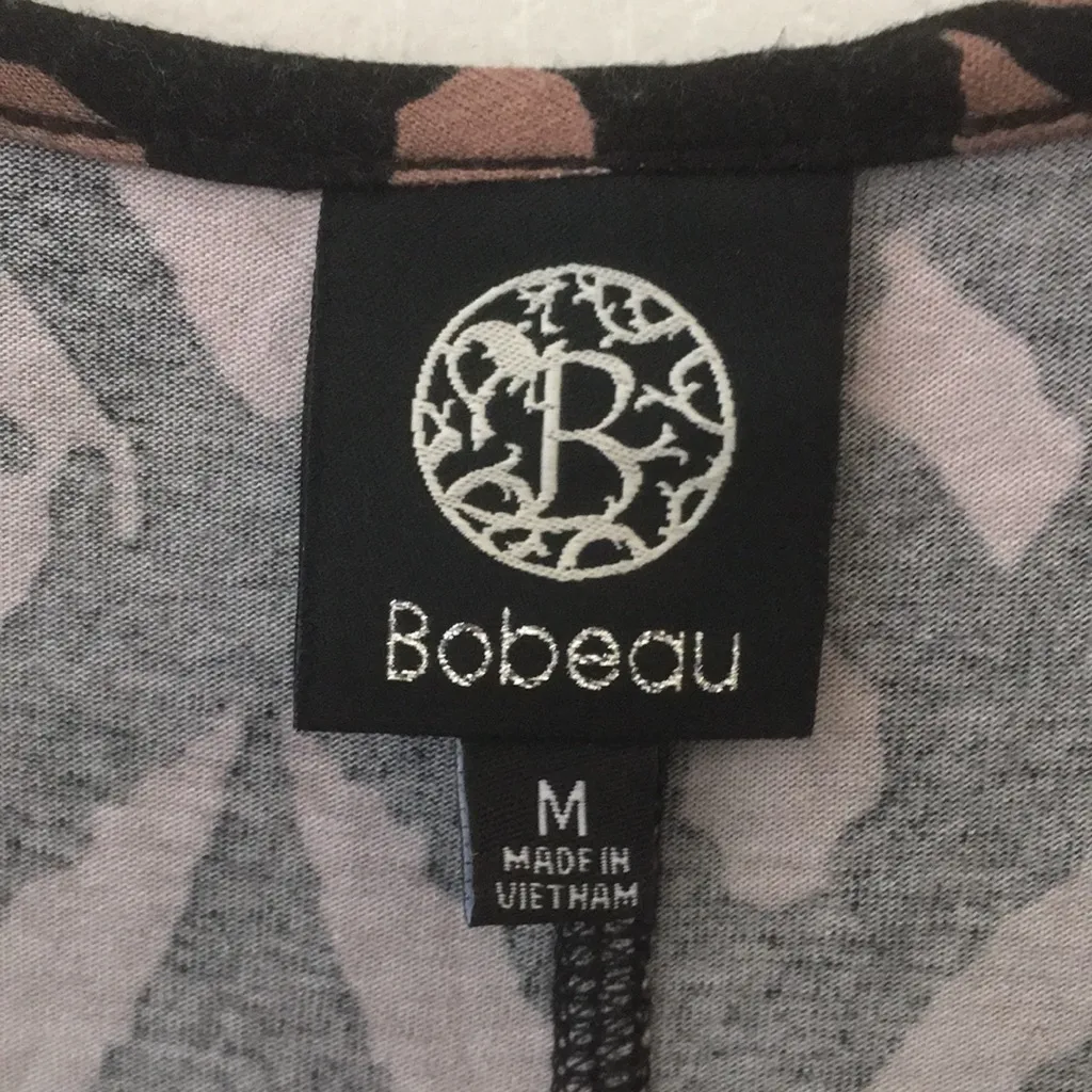 FINAL MARKDOWN Ladies’ Bobeau Tank Top w/Shark Bite Hem (M) - Image 6