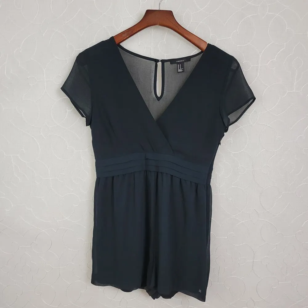 Forever 21 Womens Romper Playsuit Medium Black V Neck Short Sleeve Side Zip - Image 6