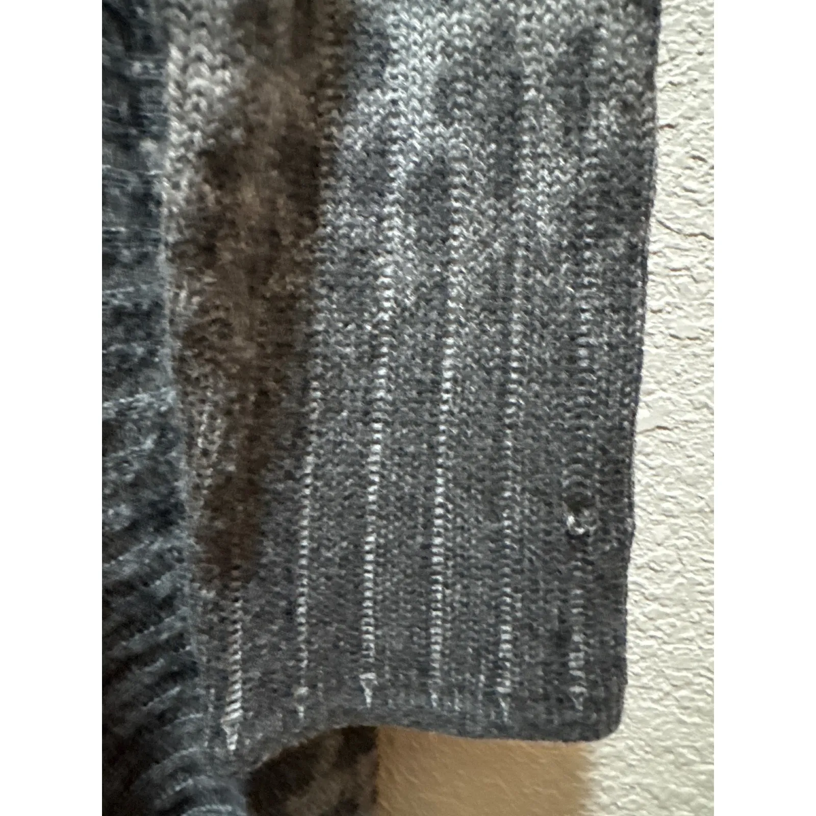 ALBERTO MAKALI Women's Gray Leopard Ombre Open Front Cardigan Sweater Size L - Image 5