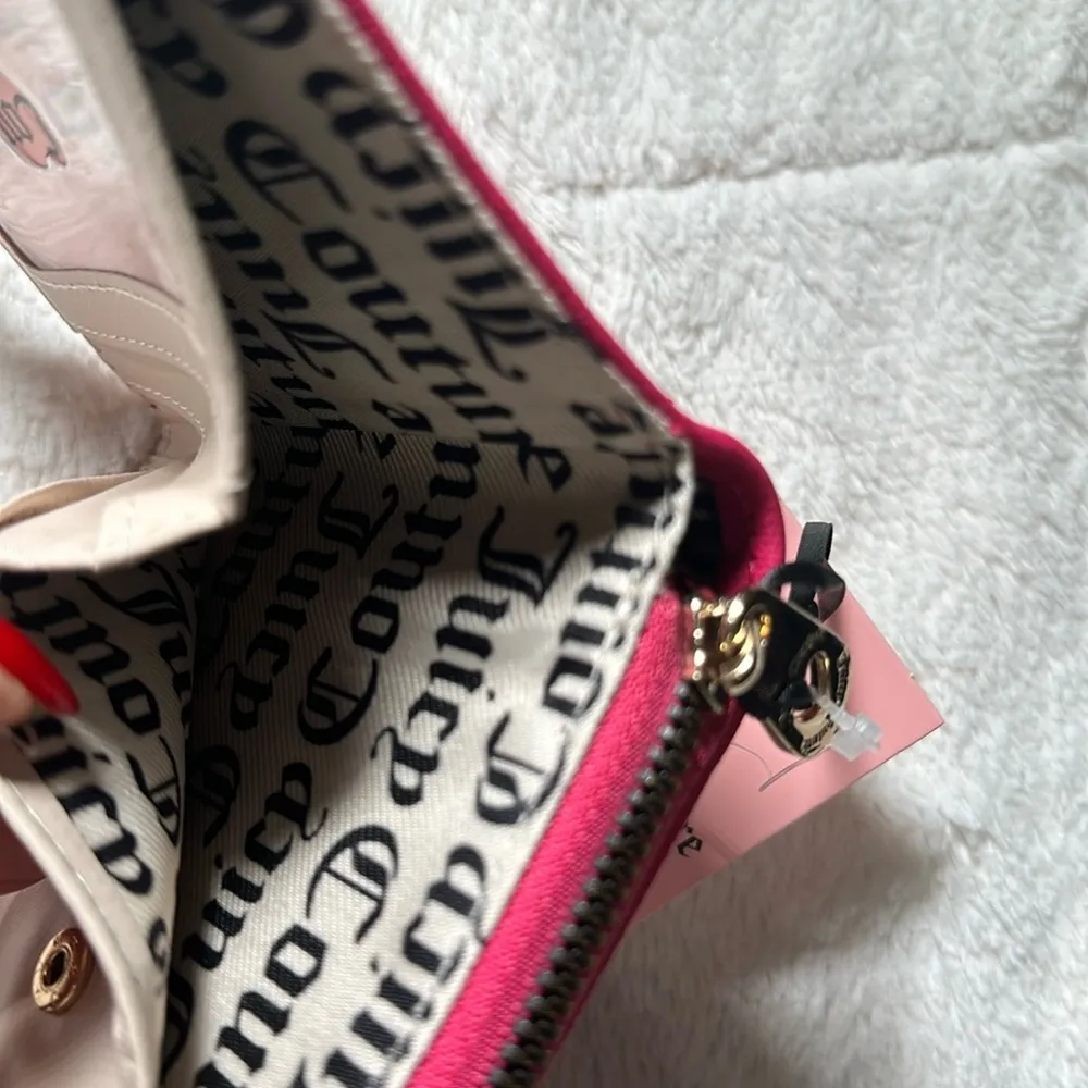 Hot Pink Flash Love Mode Faux Leather Small Zip Around Wallet NEW - Image 6