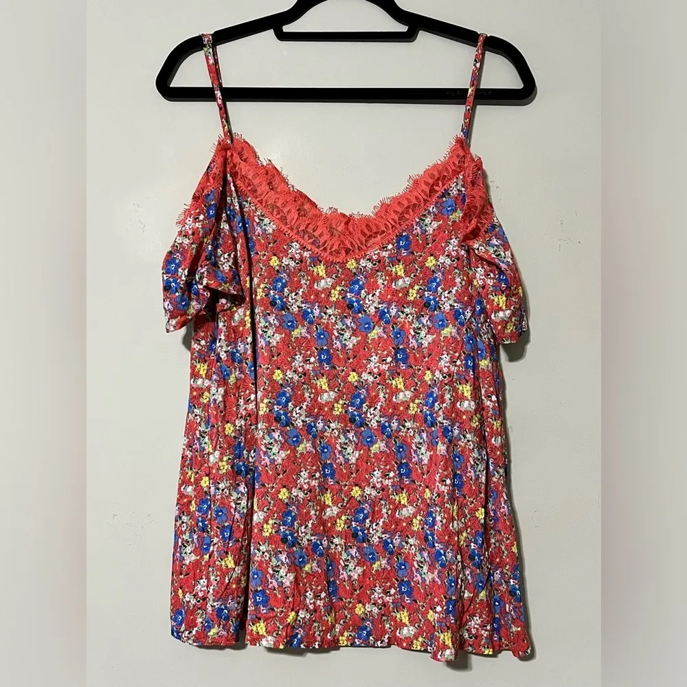 ENTRO size large floral print open shoulder blouse adjustable straps lace trim - Image 3