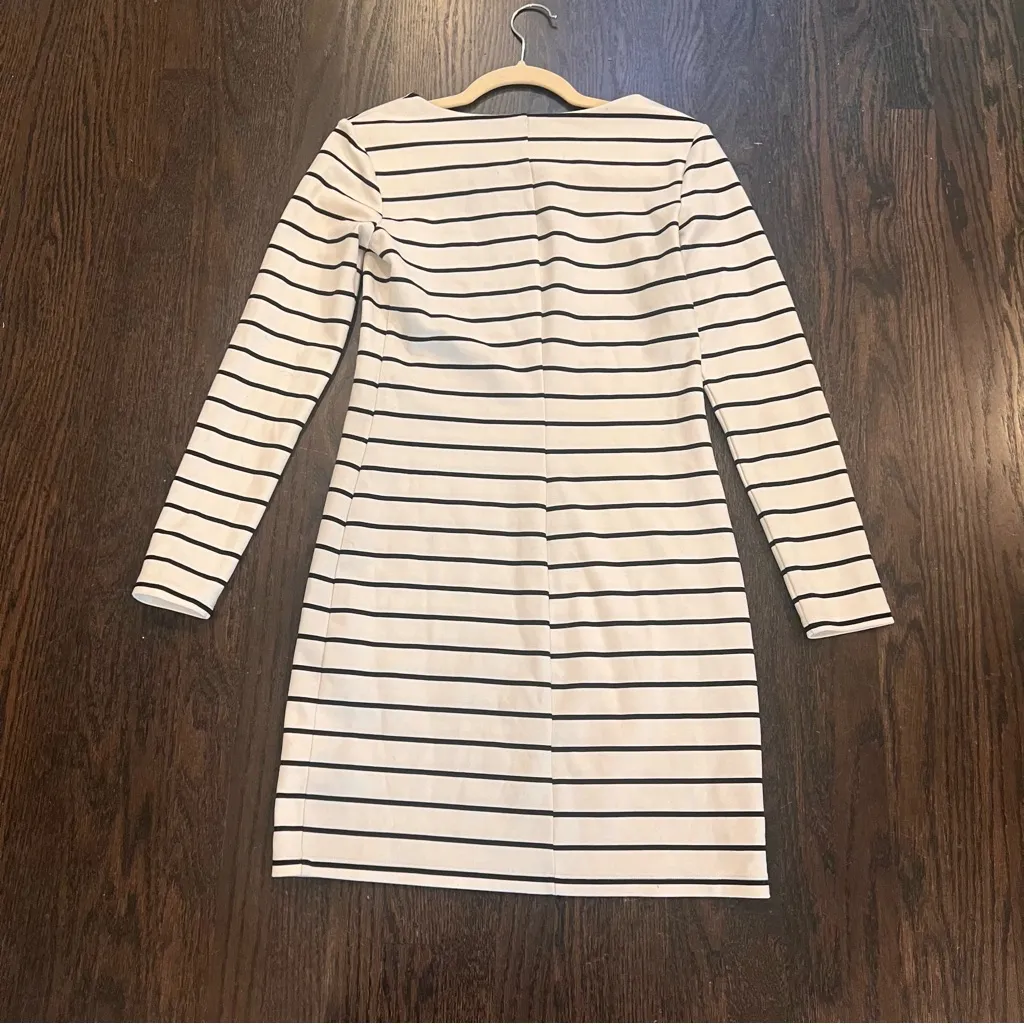 NWOT H&M Blue and White Striped Dress - Image 9