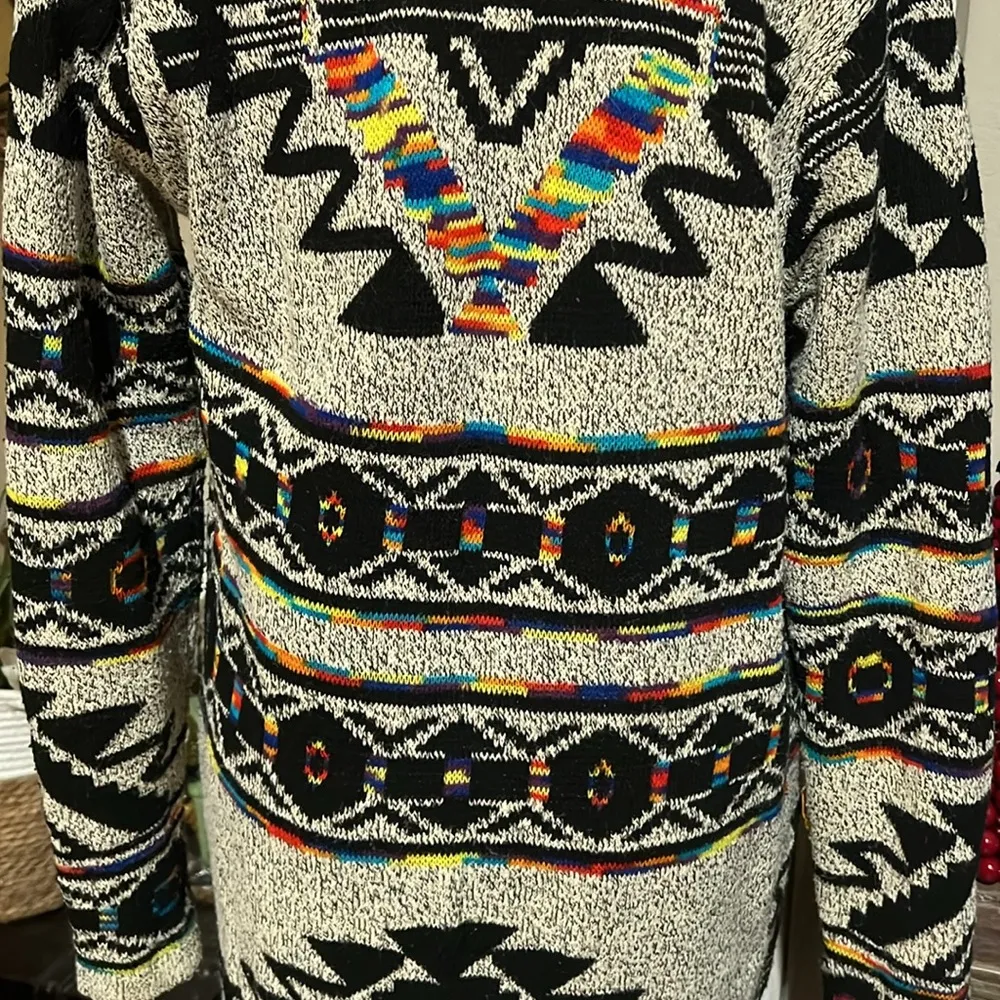 Northern Angel By Anthropologie Aztec Boho Southwestern long cardigan Womens S - Image 8