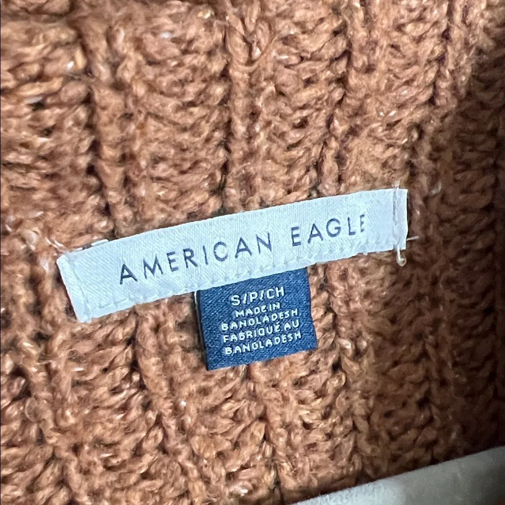 American Eagle Brown Oversized Sweater Size Small Chenille Chunky Cozy - Image 3