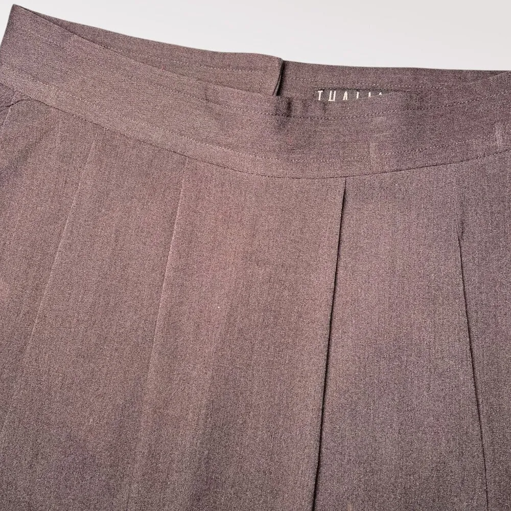 Thalian Pleated A - Image 2