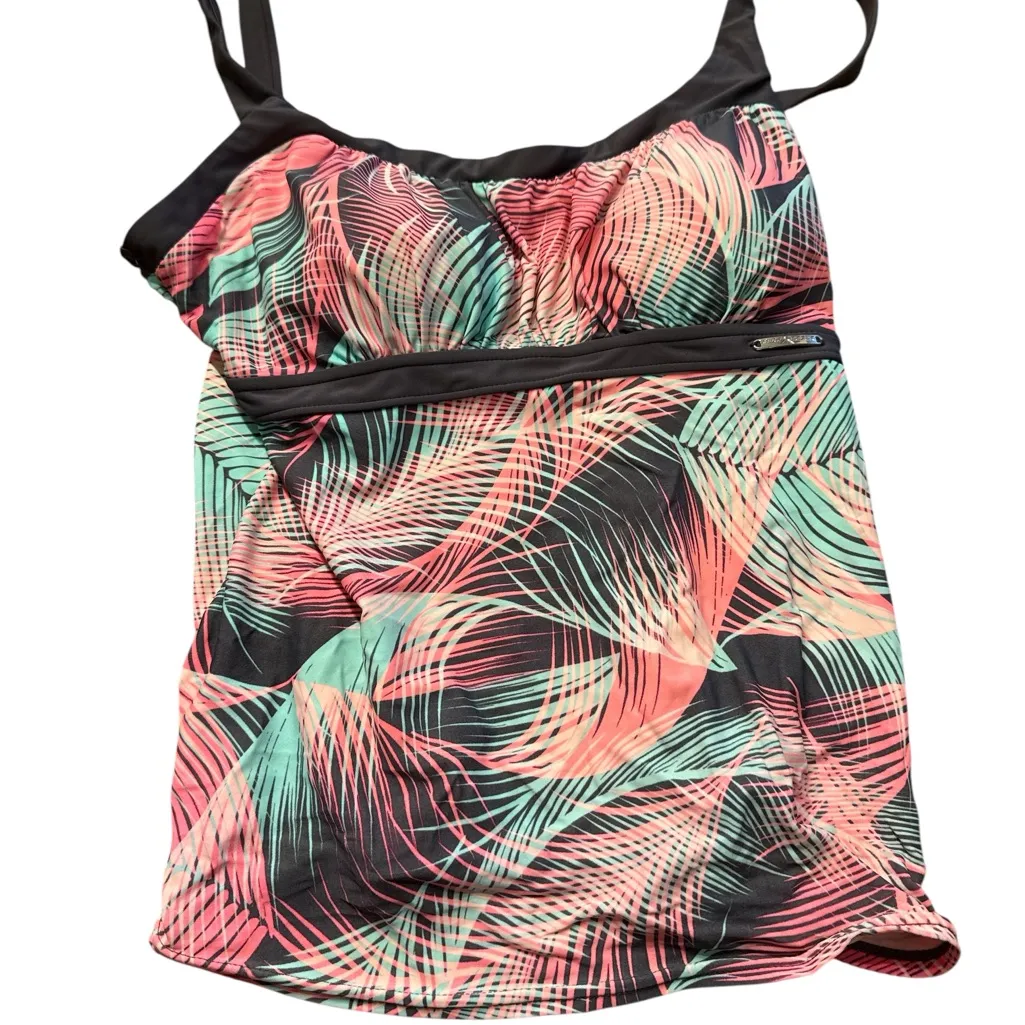 ZeroXposur Multicolor Tank Top - Image 2
