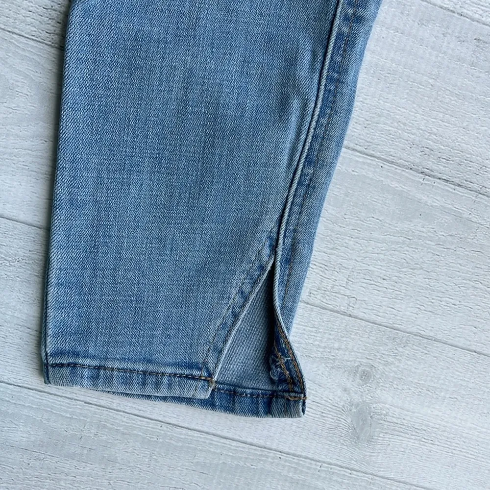 Levi Strauss & Co 721 High Rise Skinny Ankle Light Denim Jeans Size 25 - Image 3