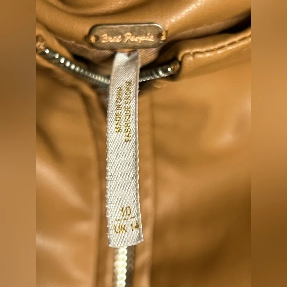 Free People Maya Mod Cashew Faux leather zip up mini skirt size 10 - Image 8