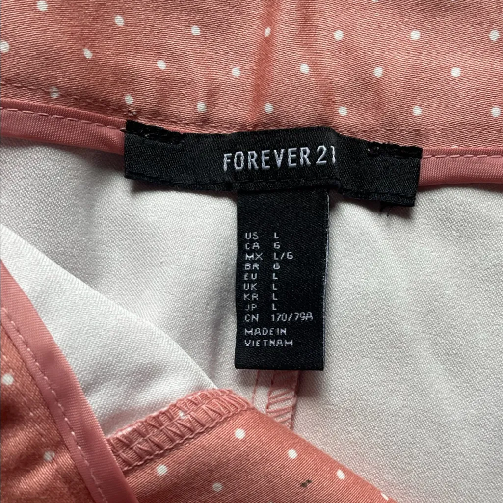 Forever 21 Ladies Shorts - Image 2