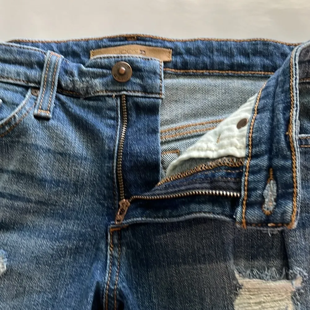 Joe’s Jeans Cut Off Shorts Mid Rise Size 25 - Image 16