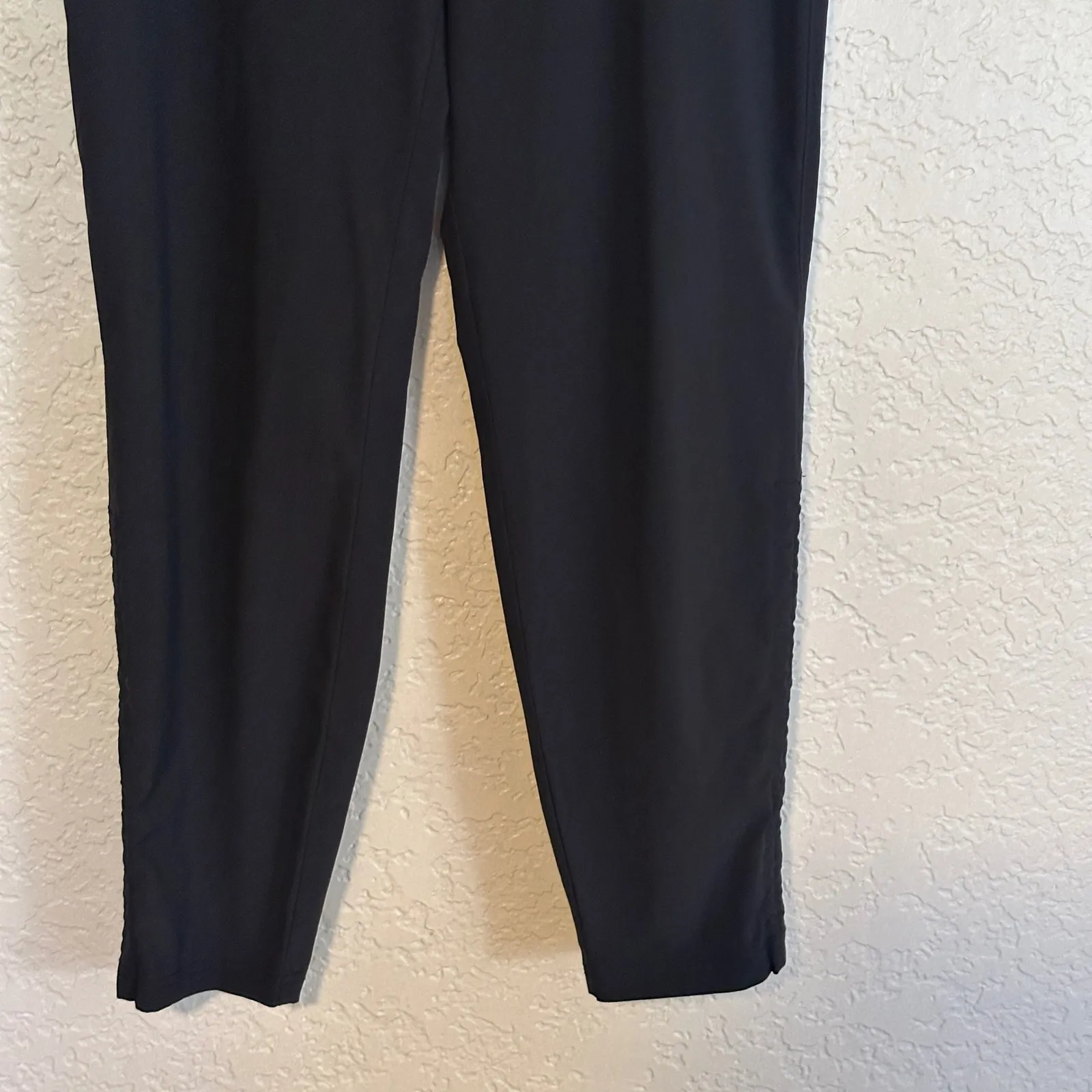 Athleta Black Aspire Ankle Pant Size 4 Joggers Track Pants Zip Pockets - Image 6