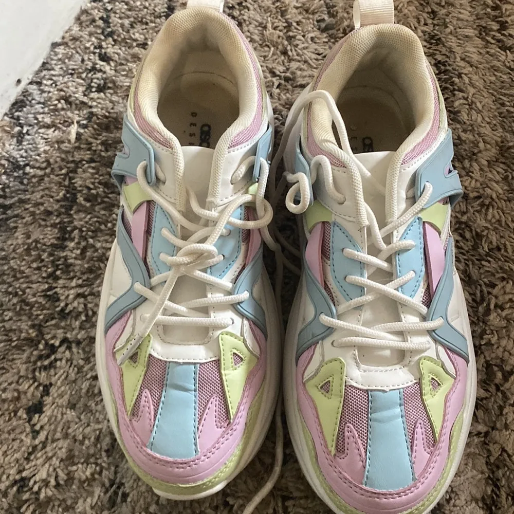 Chunky platform sneakers Size 10 - Image 3