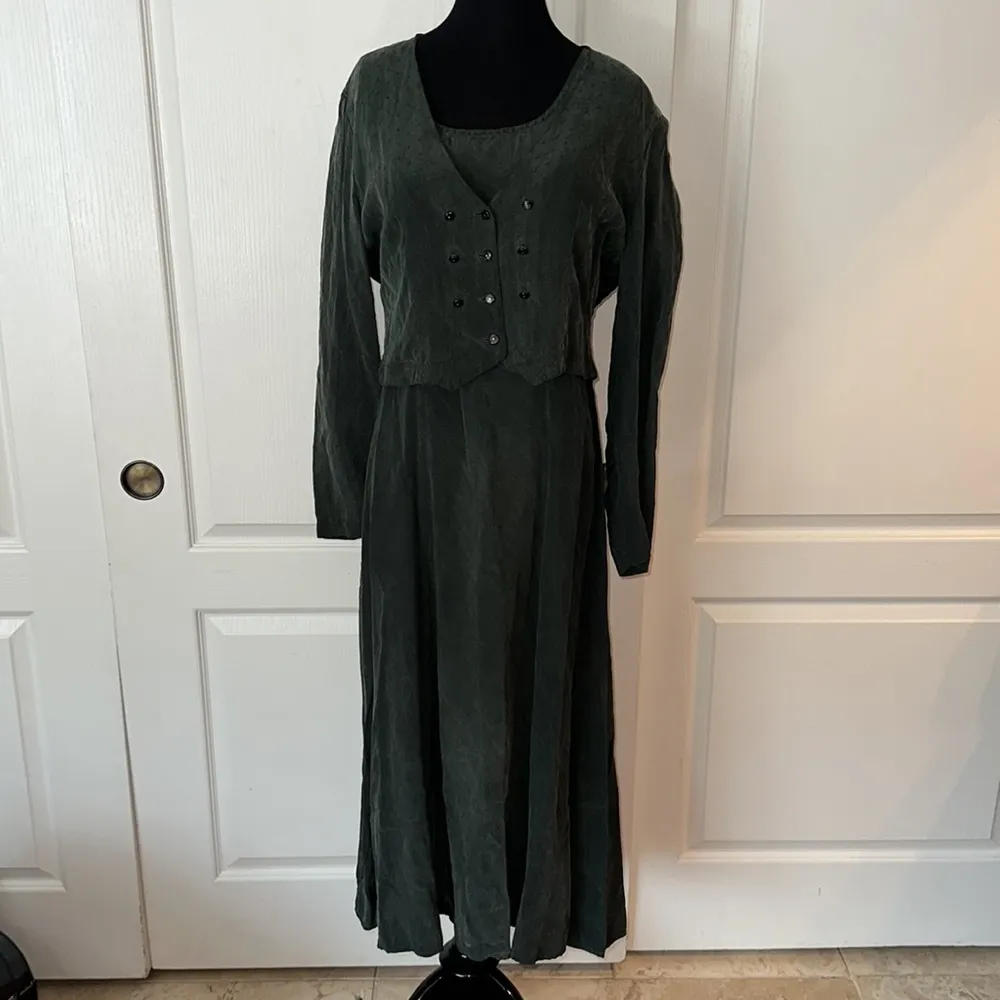 VINTAGE DARK GREEN TWO PIECE MATCHING SET DRESS & CARDIGAN - Image 5