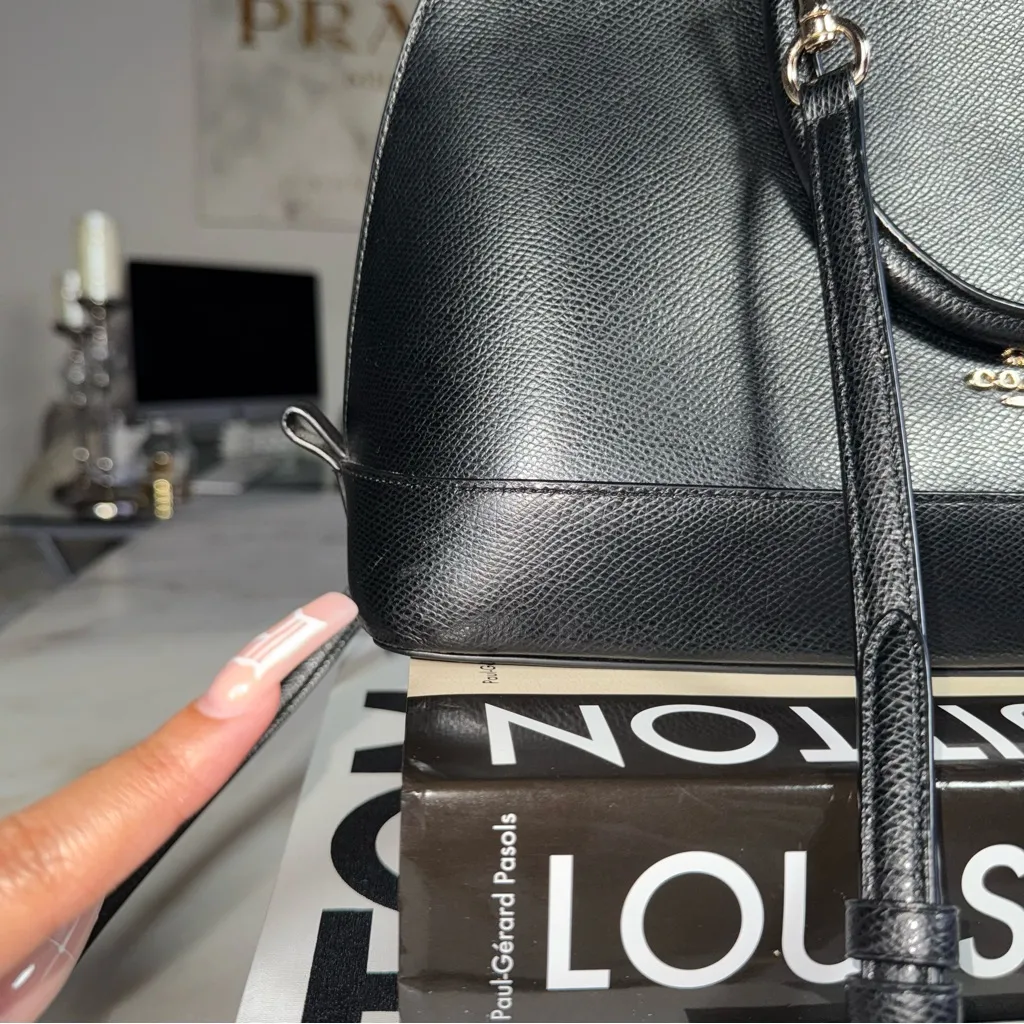 Coach Sierra Black Crossgrain Pebbled Leather Dome Satchel Crossbody Bag Womens - Image 10