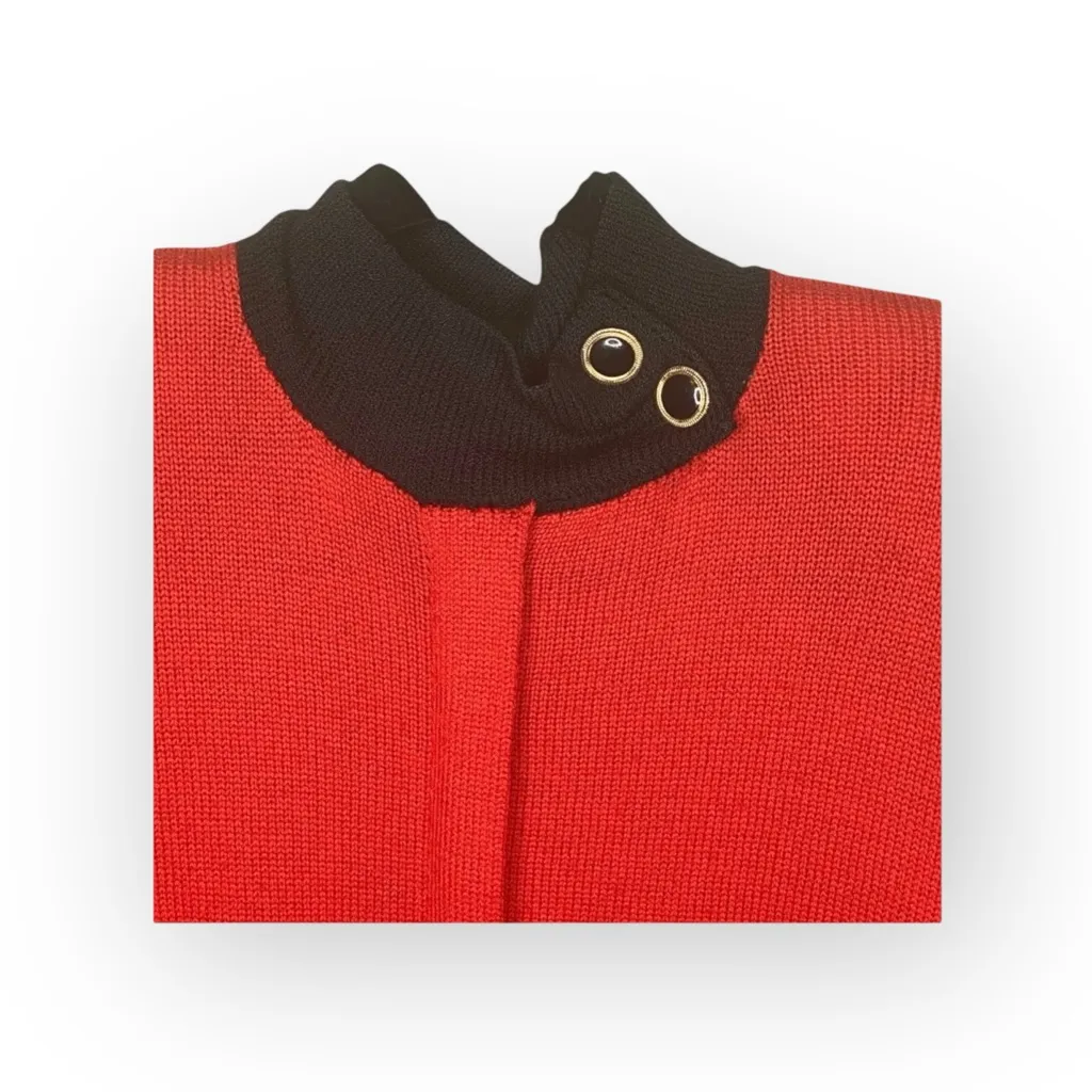 Vintage 70’s: St John Marie Grey ♔ Button Collar Knit Pullover Cardigan ♔ Red ♔ - Image 2
