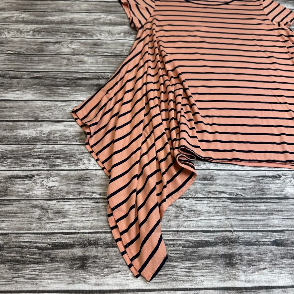 The Limited Women's Asymmetrical Hem Stripe T Tee Shirt Peach Black L LG Large - Image 5