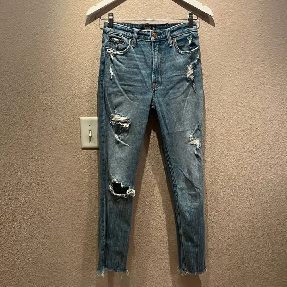 Abercrombie & Fitch Women’s Jeans Simone High Rise Slim Size 0 or 25 - Image 2