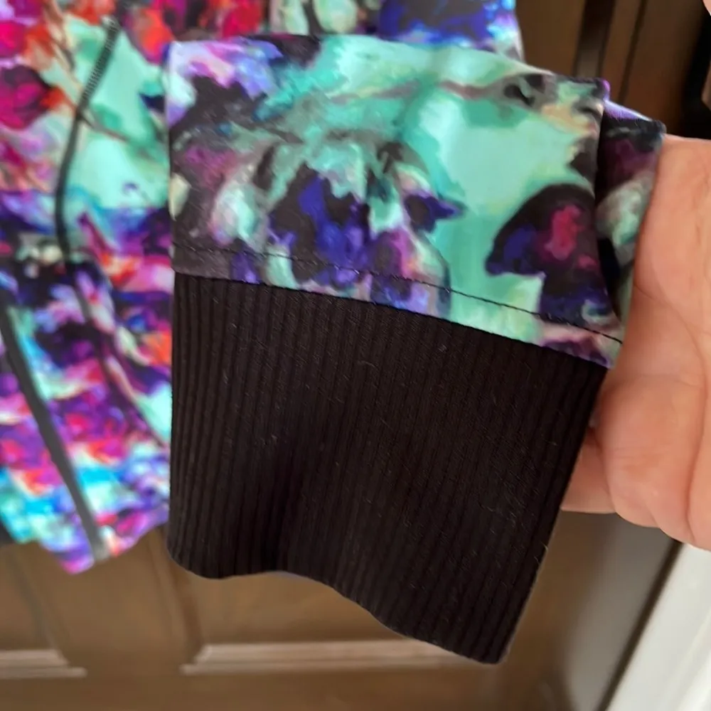 EUC Athleta Floral Bombtastic Bomber Jacket - Image 6