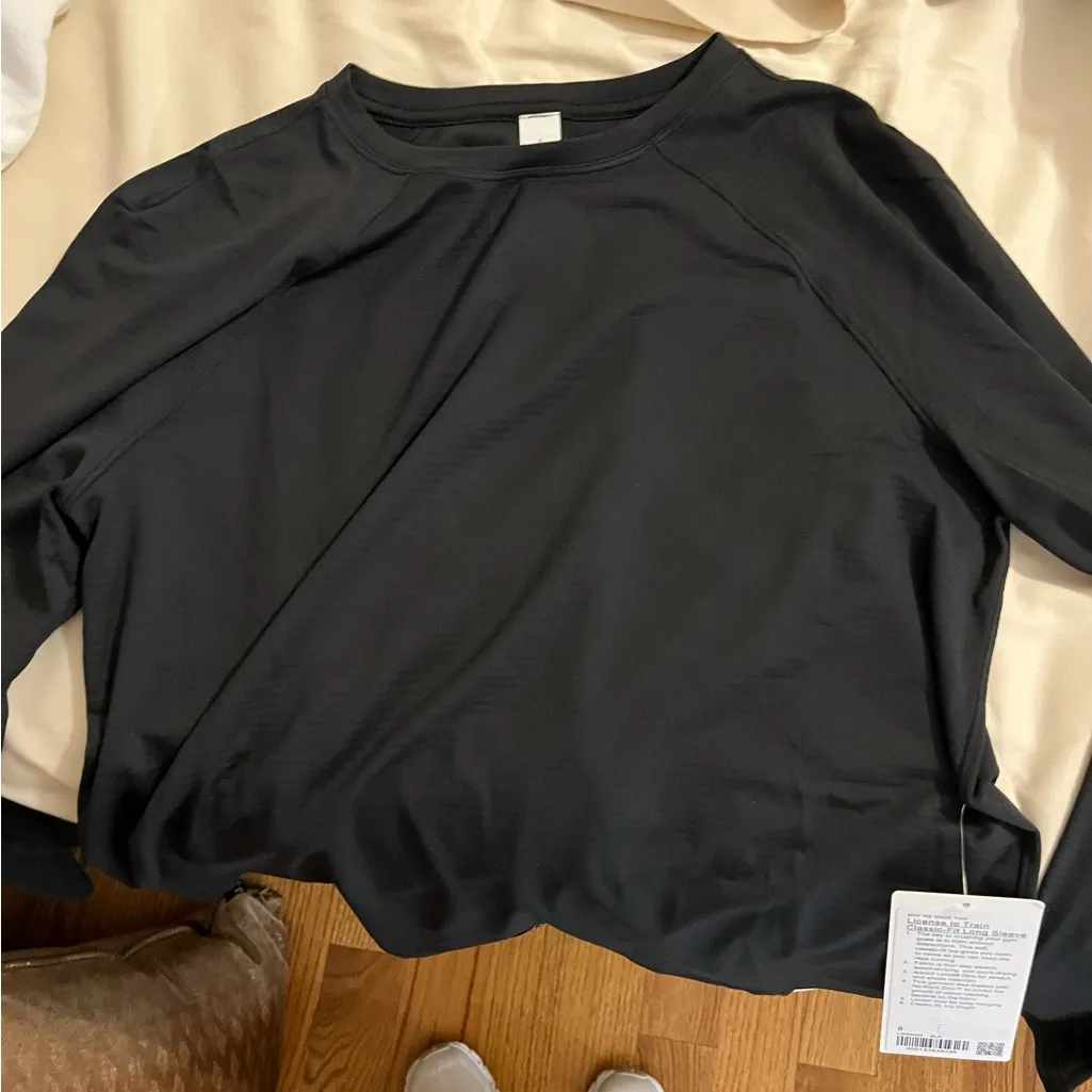 Black Long Sleeve lululemon shirt - Image 4