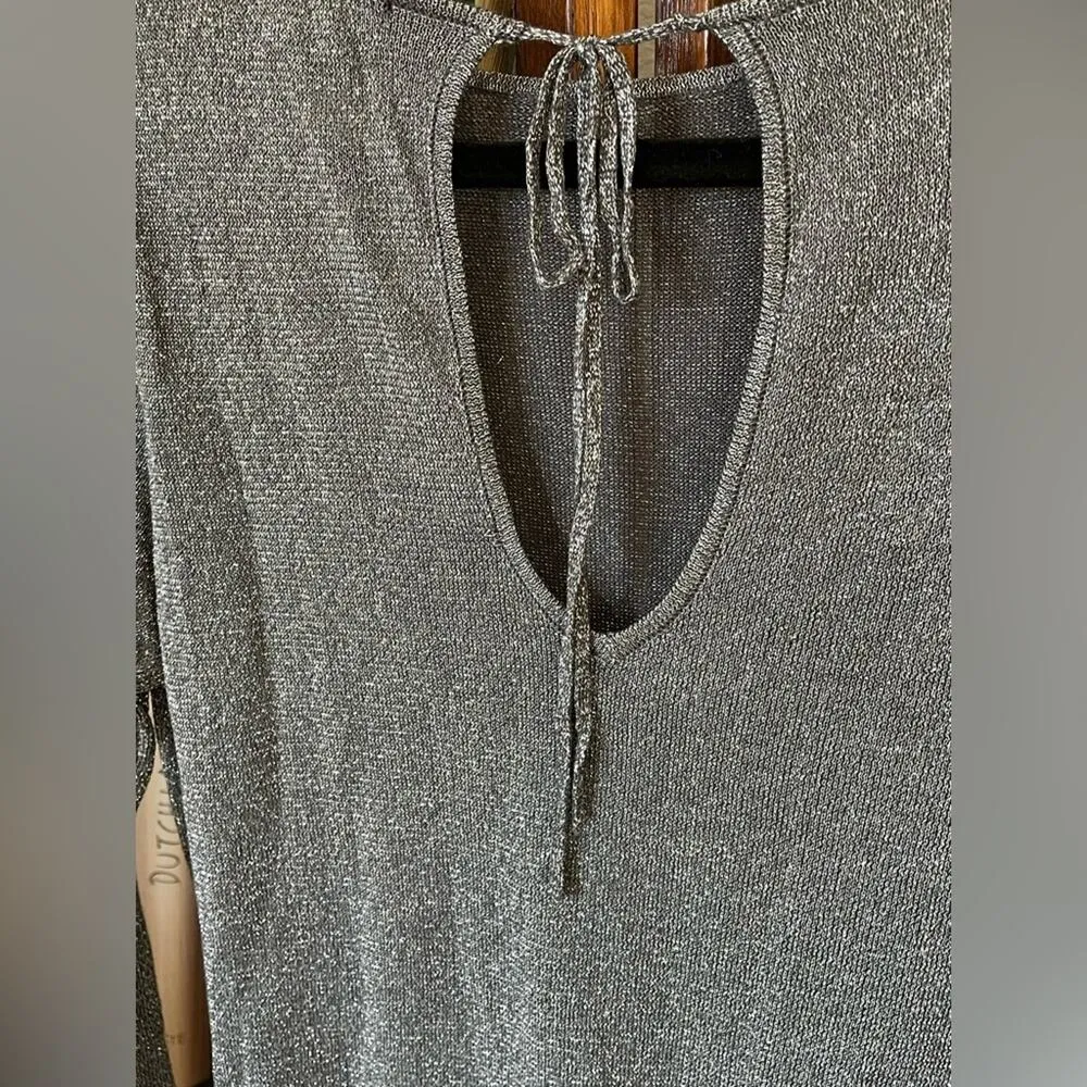 Charlie Paige Silver Metallic Yarn Long Sleeve Gray Tunic Knit Top size Medium - Image 7