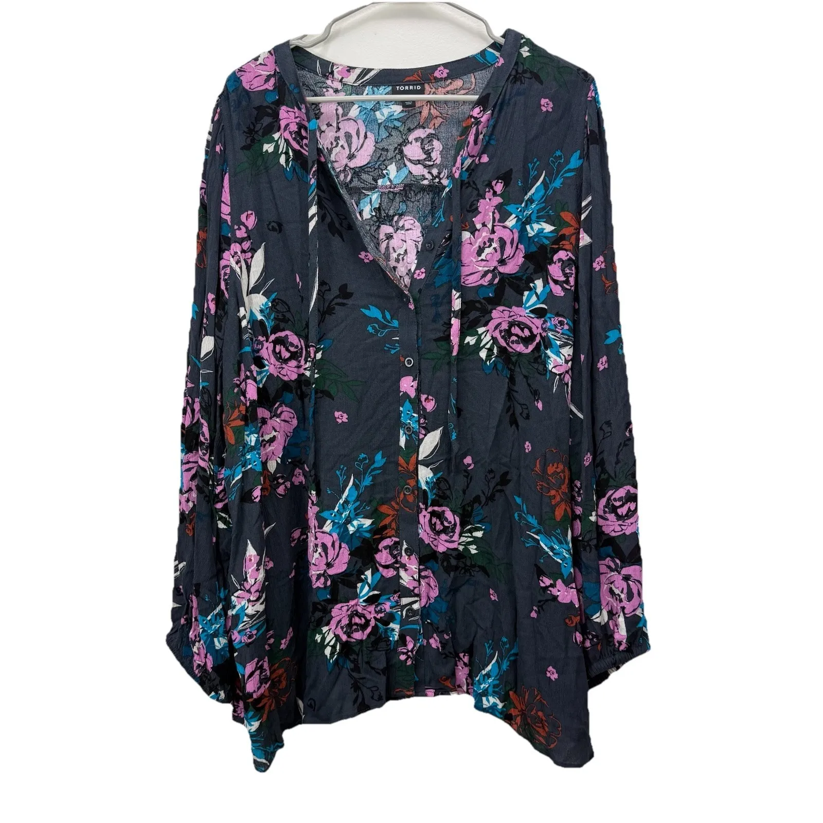 Torrid Gray Floral‎ Crinkle Gauze Button-Front Peasant Top Blouse Size 3X - Image 5