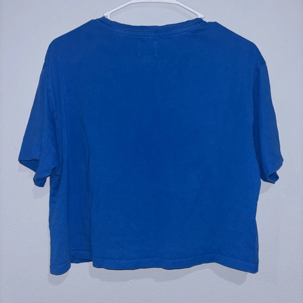 Calvin Klein Jeans Vibrant Blue Tee Size M - Image 3