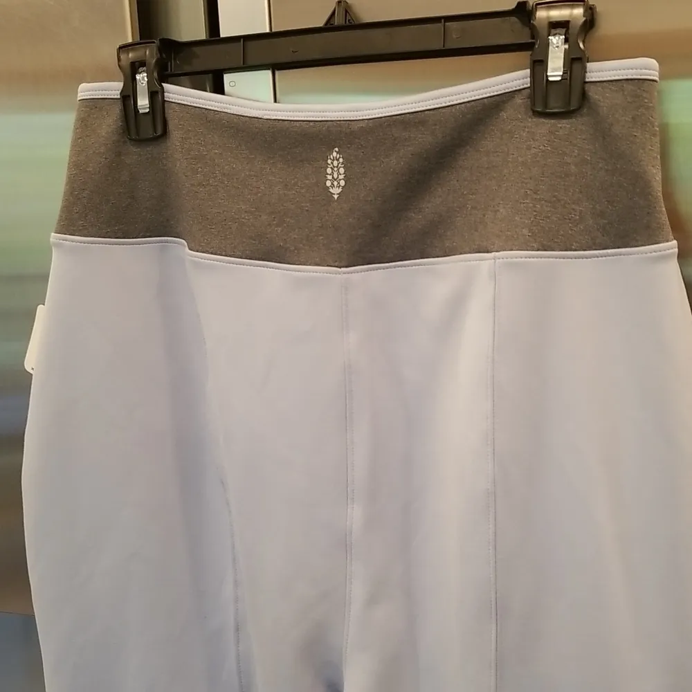 💕FREE PEOPLE MOVEMENT💕 Round the Block Jogger Faded Periwinkle Blue Large  NWT - Image 9