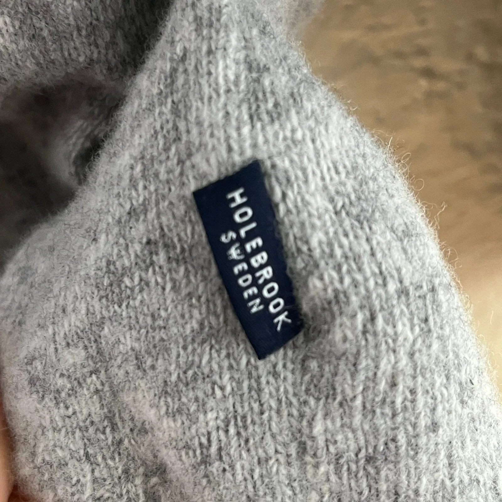 Holebrook Sweden Women's Gray Wool Blend Mock Neck Sweater Size Small - Image 4