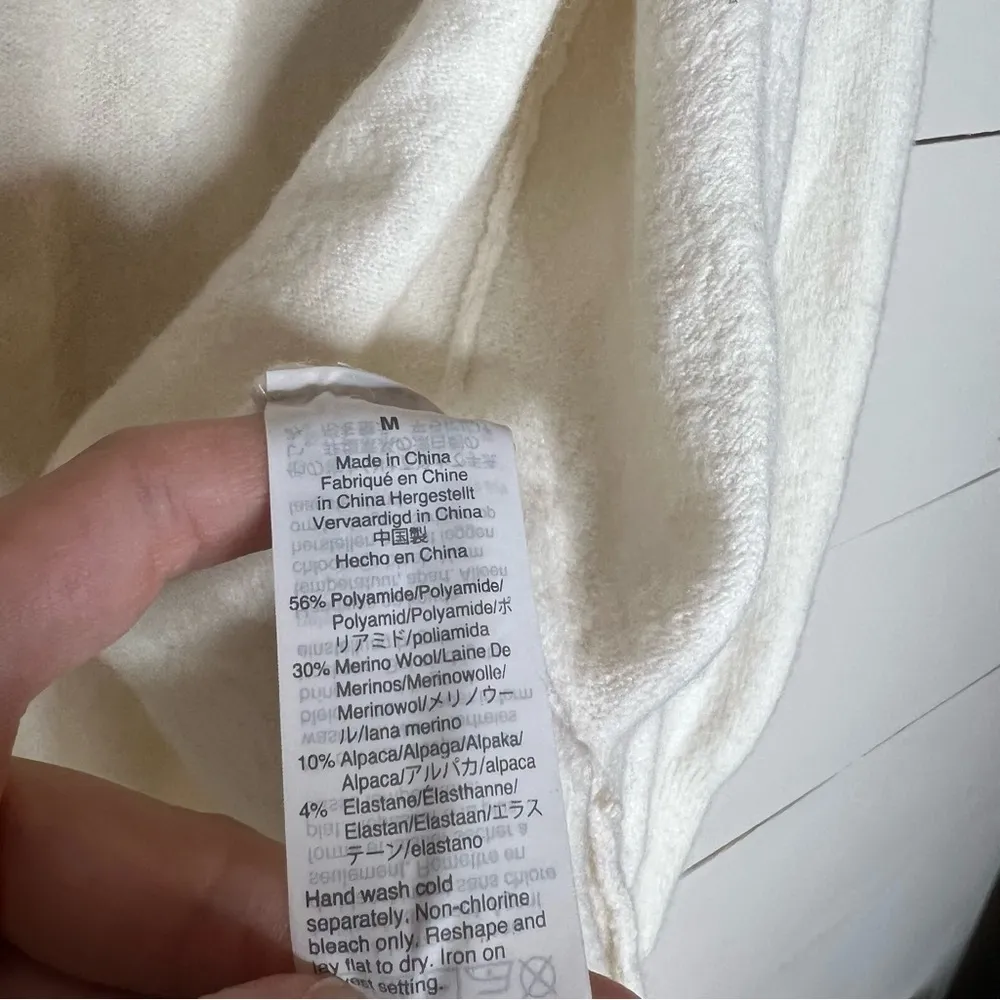 MADEWELL Cozy Short Walking Cardigan Antique Cream Wool-Alpaca Sweater - Image 9