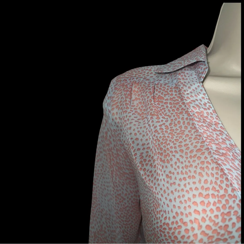 Women's Button - Image 5