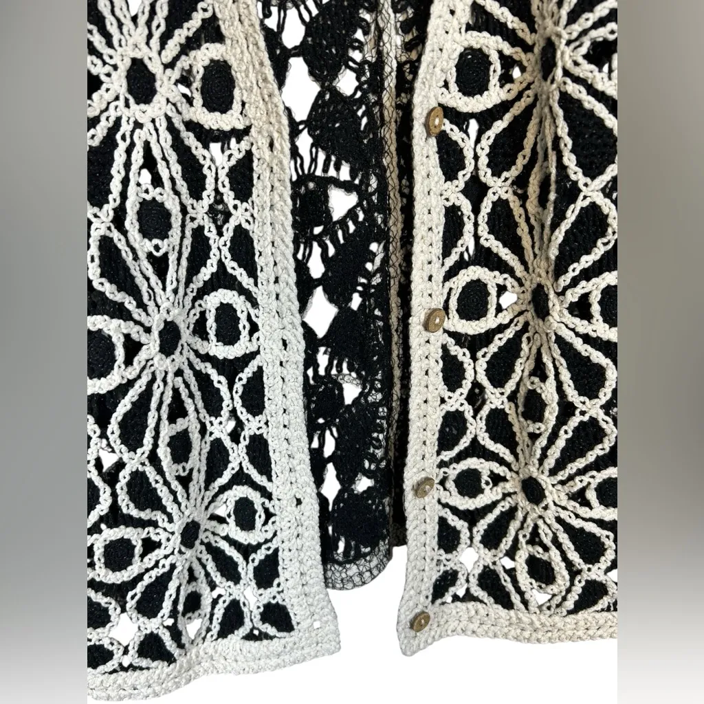 Solitaire Women’s Embroidered Chrochet Black Cream Floral Cardigan Boho‎ Sweater - Image 3