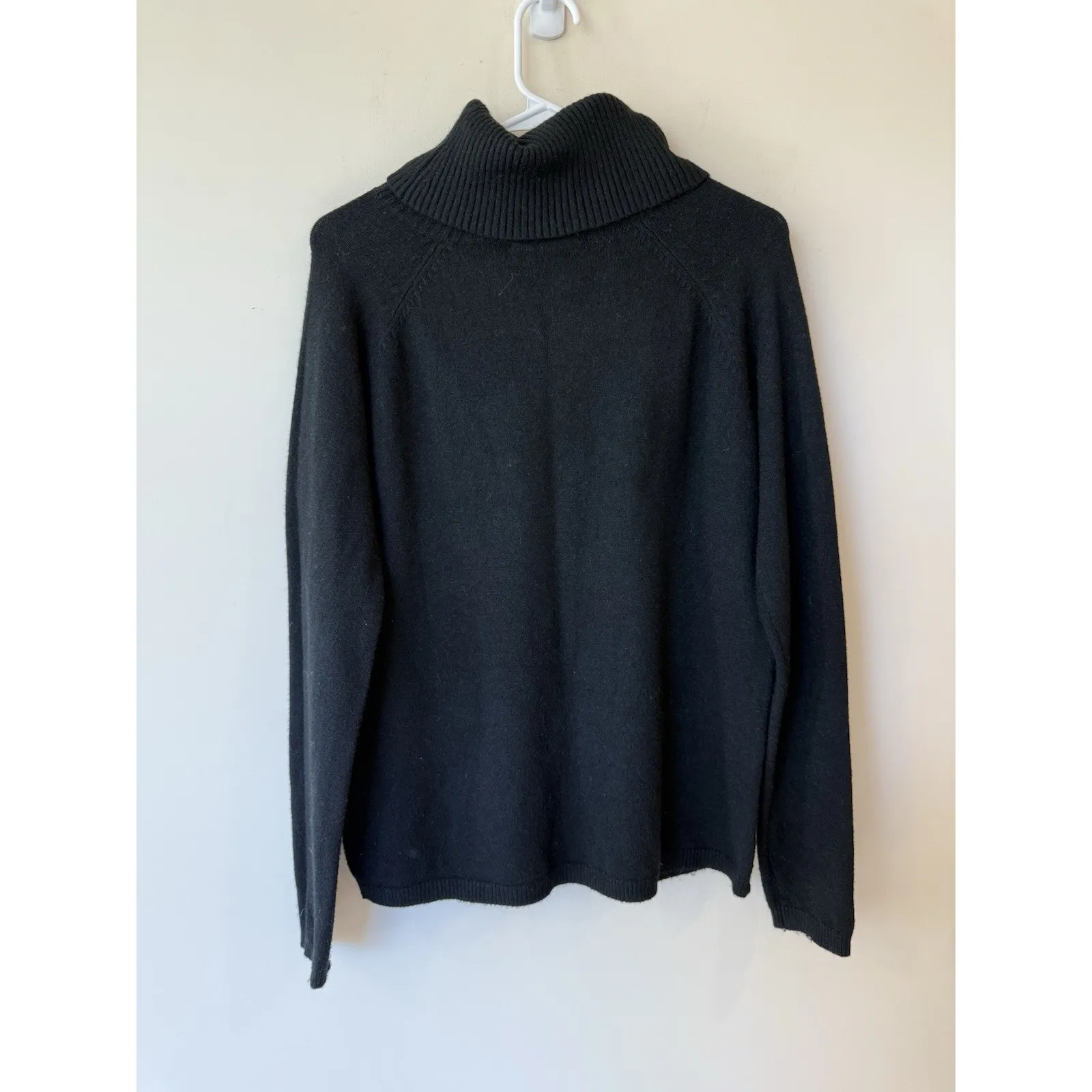 Love Stitch Black Tunic Turtleneck Sweater Medium Soft Neutral Quiet Career - Image 2