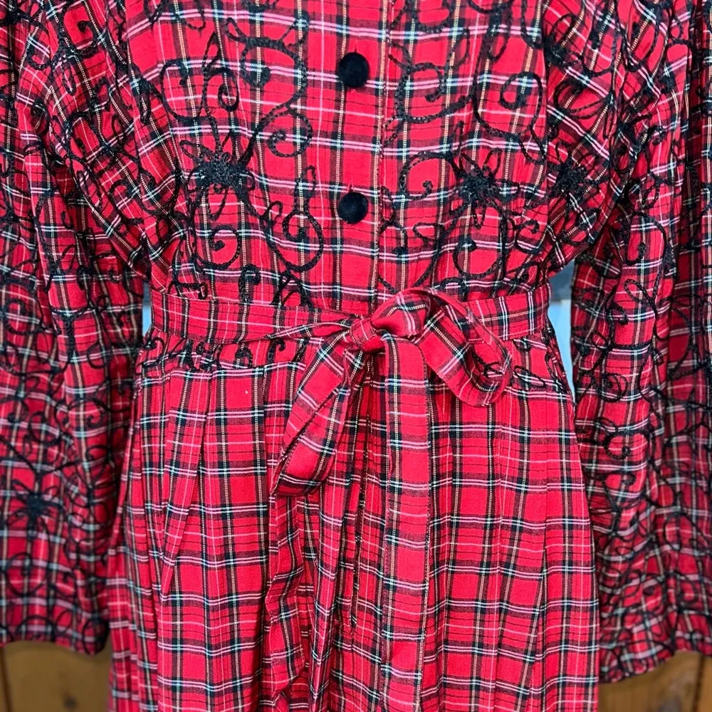 Darling Vintage 90s L.G.S. Tartan Plaid MIDI Dress! Size 16 - Image 4
