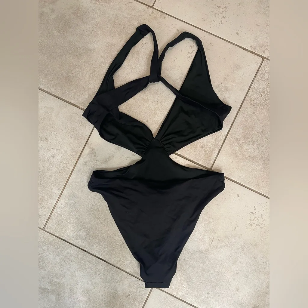 NWT Agua Bendita Malibu Fera One Piece Swim black size Small - Image 7
