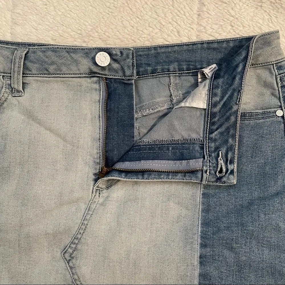 Celebrity Pink Denim Skirt - Image 4