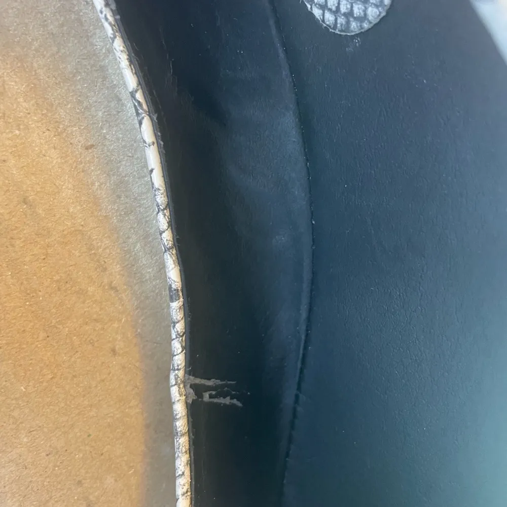 Steve Madden Snake print flats - Image 7