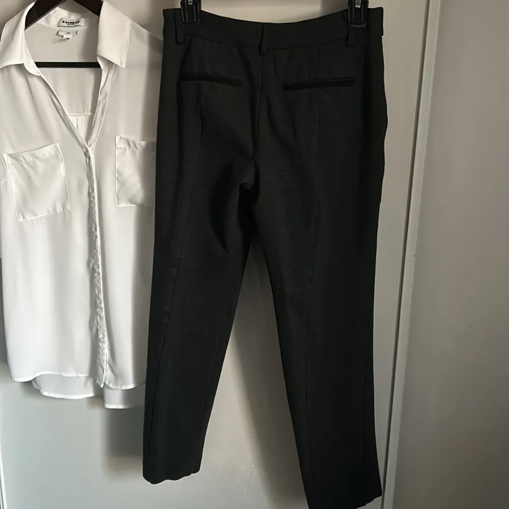 Express Women’s Columnist Ankle Mid Rise Stretch Charcoal Gray Trouser Pants - Image 5