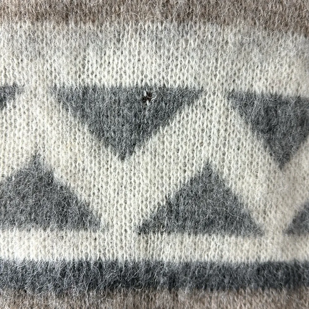 Vintage Icewear Wool Poncho Made in Iceland Gray Size M - Image 7