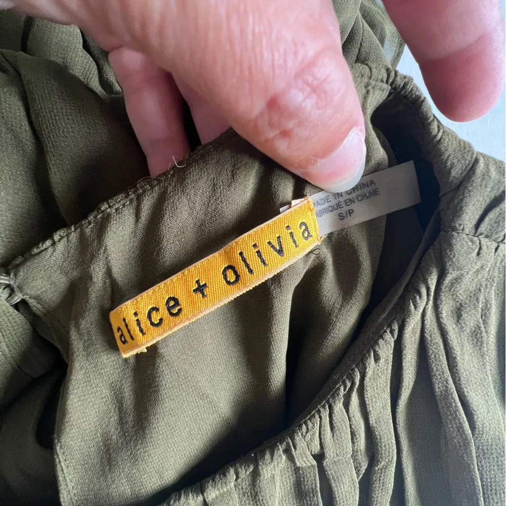 Alice & Olivia Josie 100% Silk Blouson dress small olive green - Image 12
