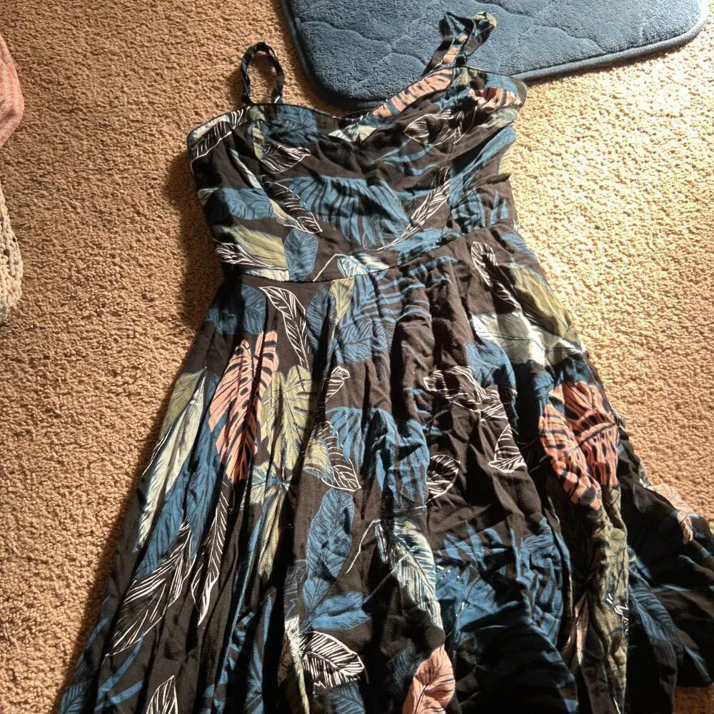 Talula leaf dress 00 - Image 3