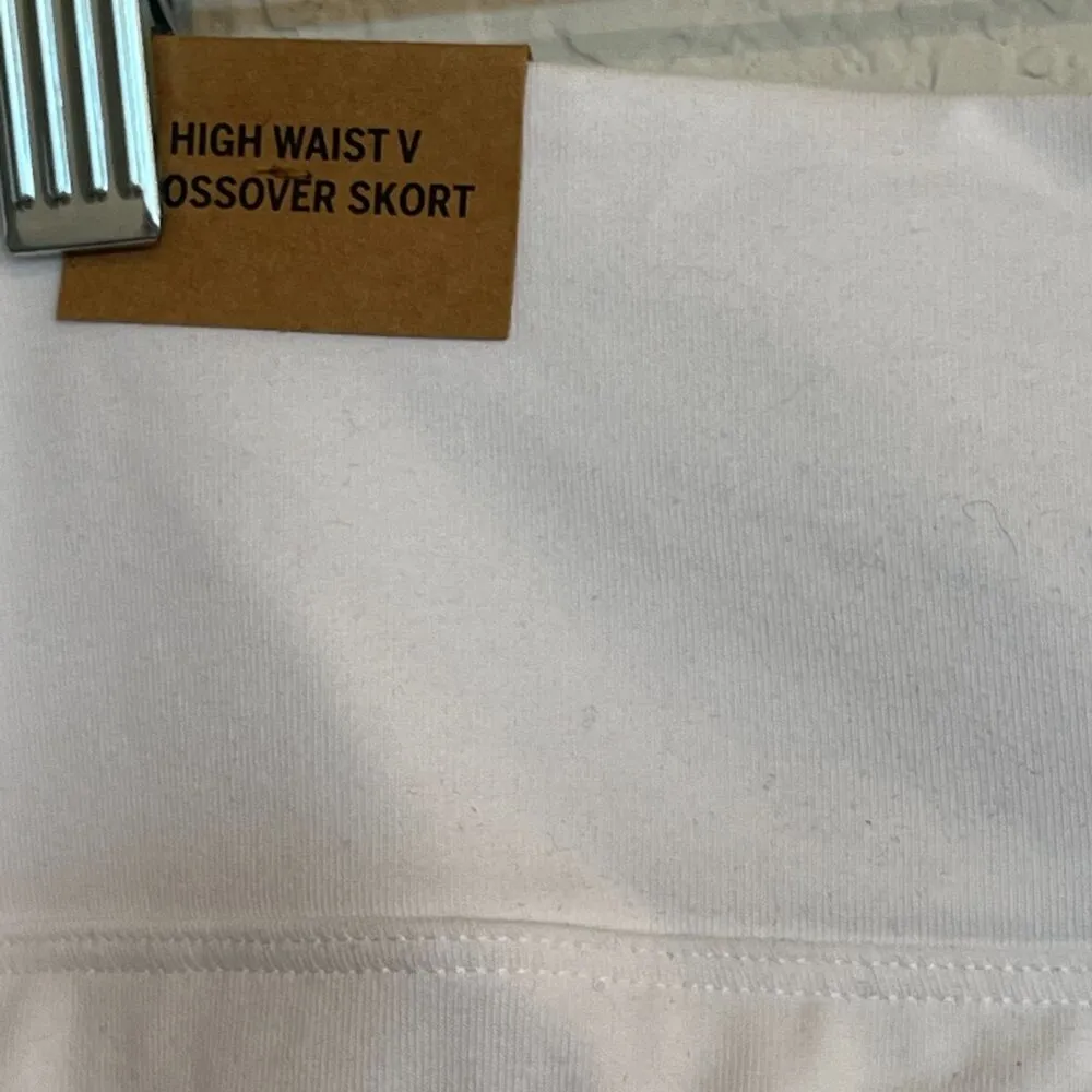 NWT Pink Victorias Secret Skirt White Crossover Waist - Image 10