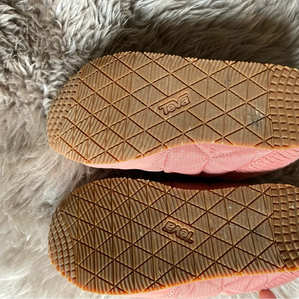 Teva ReEmber Ember Slip On Quilted Moc camping slipper sz7 pink - Image 3